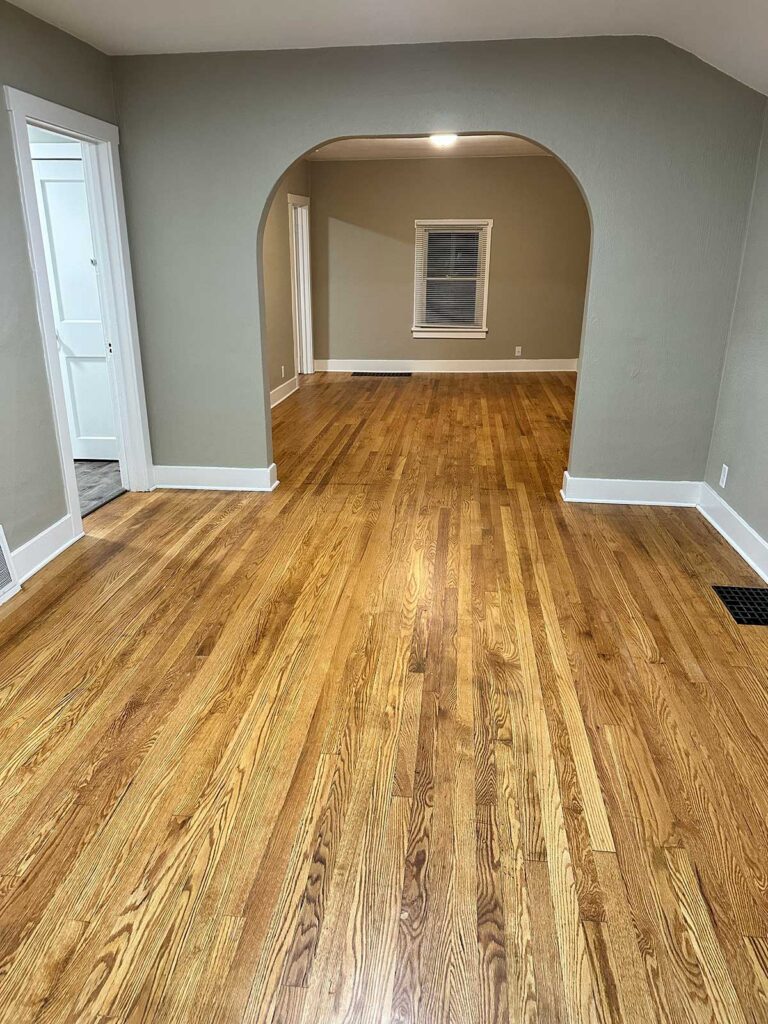 1217 livingston 10 - Divine Properties