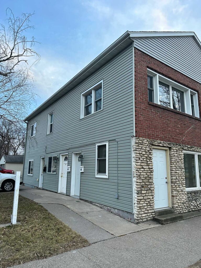 703 w 5th st exterior 02 - Divine Properties